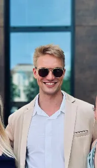 Profilbild von "Ich mit Patrick Square Dance?"