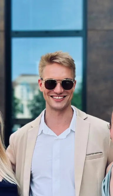Profilbild von "Ich mit Patrick Square Dance?"